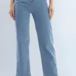 Women Straight Fit Blue Jeans