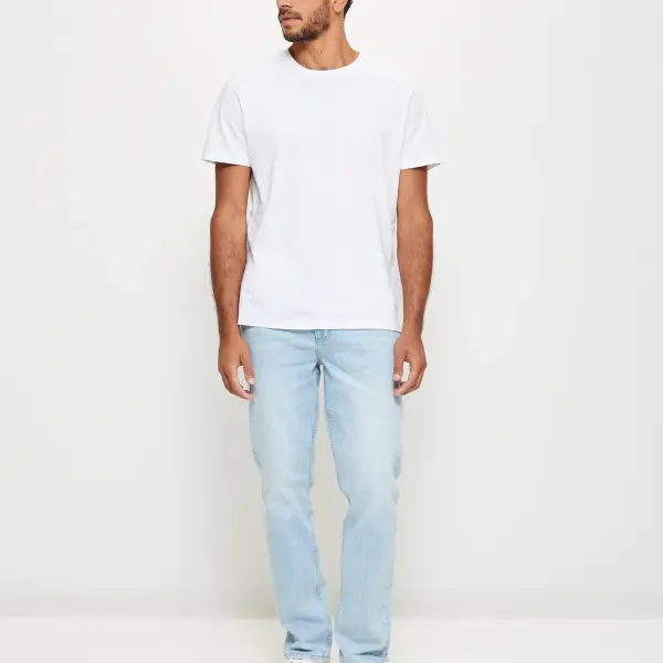 Men Straight Fit Blue Jeans